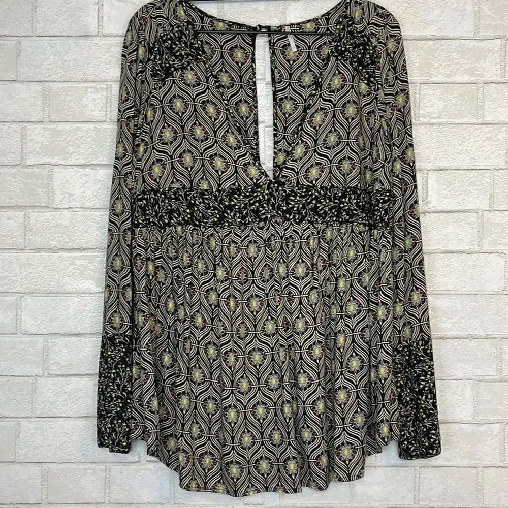 Free People Rolling Hills Floral Bell Sleeve Top S